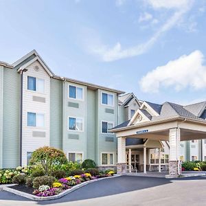 Microtel Inn & Suites By Wyndham Verona